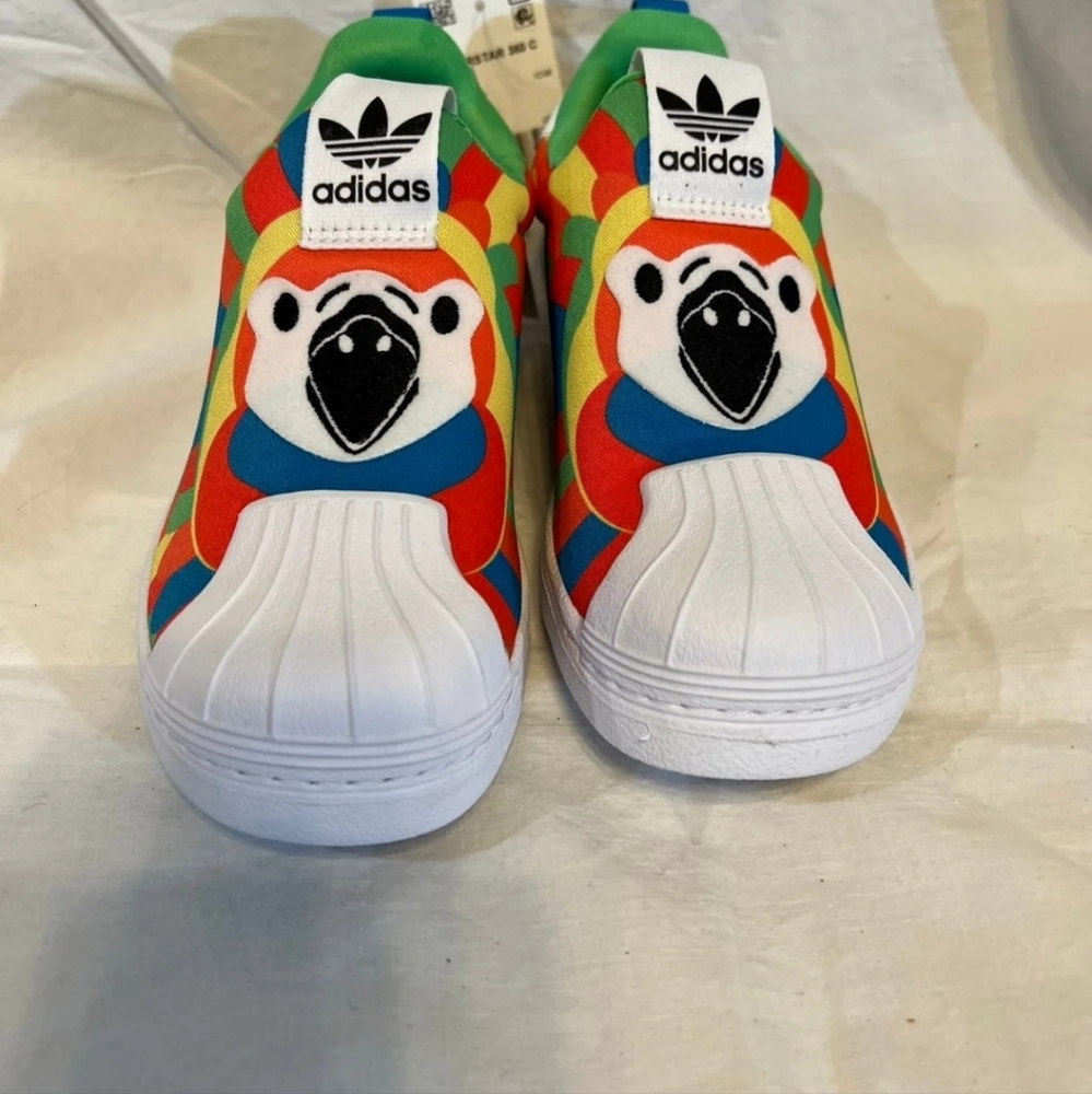 NWT HTF Rare Adidas Superstar Parrot tropical sneakers shoes